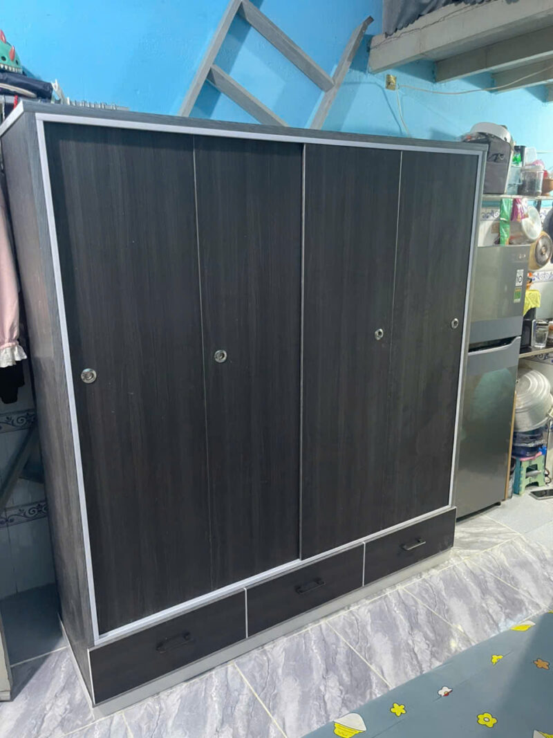 Minh Tín T0406 – Tủ lùa 4 cánh 3 hộc kéo dưới – 4 – 2 thanh treo (1)