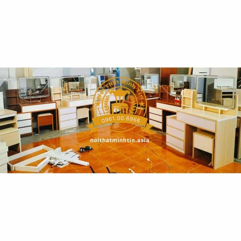 Ban trang diem nhua dai loan cao cap guong sieu net MT 09002 (4)