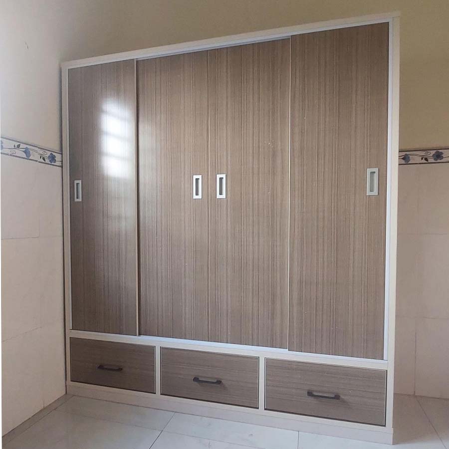 Tu nhua Dai Loan 4 canh