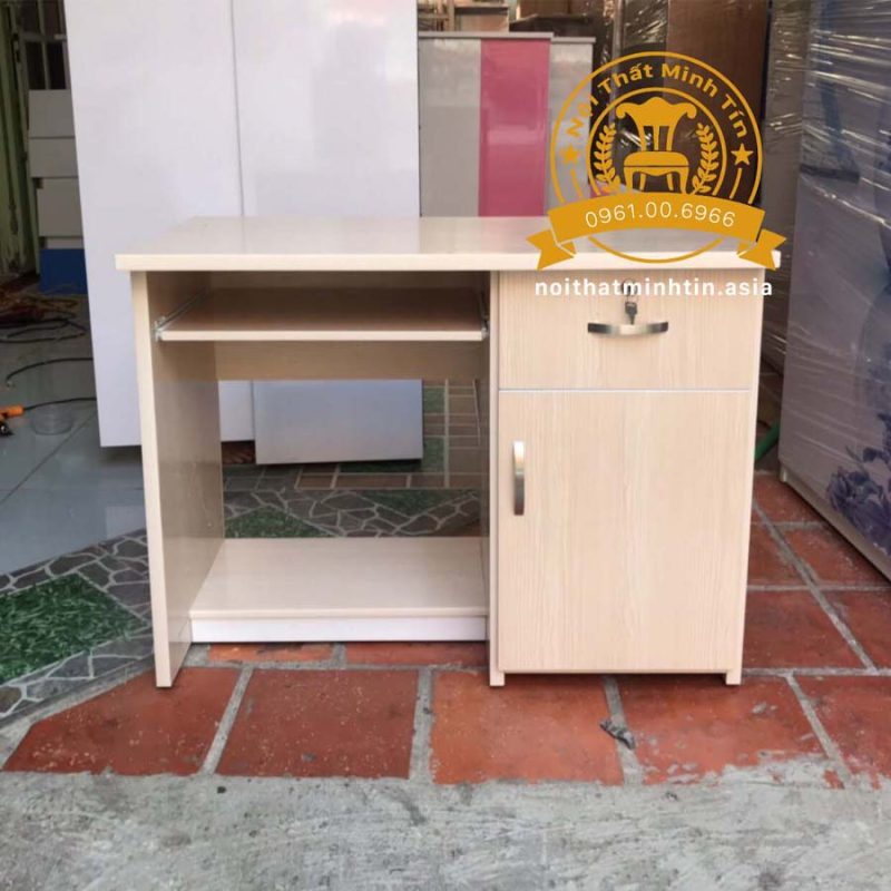 Ban lam viec nhua Dai Loan nho gon MT 002101