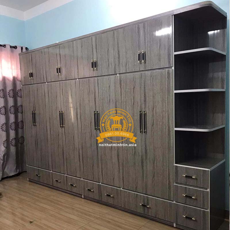 tu quan ao nhua