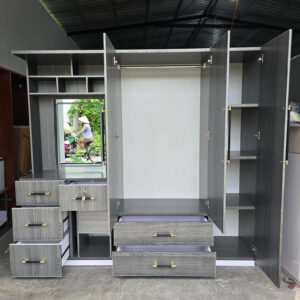 Minh Tín TA0301kt01 Tủ quần áo kèm bàn trang điểm 3 cánh ngang 2m03 6 ngăn kéo gương led cảm ứng 3 màu